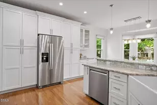 12213 Amoretto Way, Raleigh, NC 27613 - Photo 5