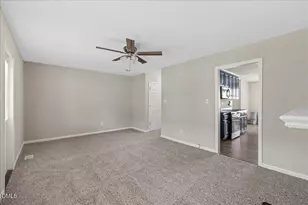 106 Piccadilly Ct, Clayton, NC 27520 - Photo 17