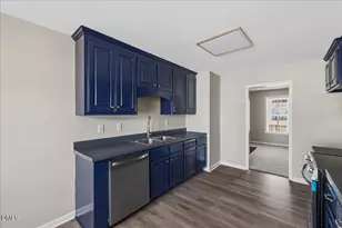 106 Piccadilly Ct, Clayton, NC 27520 - Photo 11