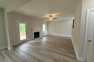 271 Busterfield Ct, Benson, NC 27504 - Photo 7