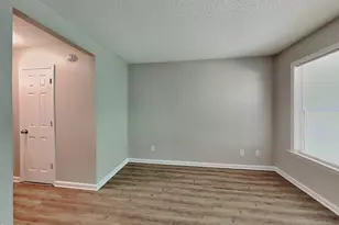 4409 Woodlawn Dr, Raleigh, NC 27616 - Photo 3
