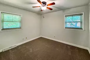 108 W Dogwood Dr, Mebane, NC 27302 - Photo 11