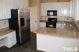 3209 Bellenden Pl, Raleigh, NC 27604 - Photo 9