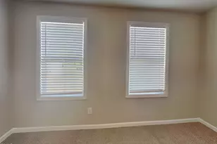 50 Greenhouse St, Zebulon, NC 27597 - Photo 9