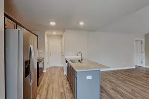 132 Winter Red Wy, Benson, NC 27504 - Photo 5