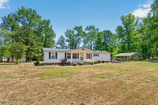 3226 Eldridge Rd, Newton Grove, NC 28366 - Photo 3