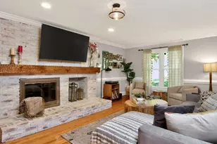 6004 Tarnhour Ct, Raleigh, NC 27612 - Photo 5