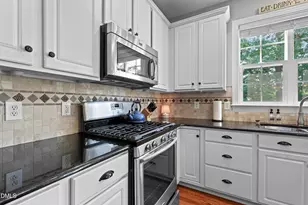 1202 Fairfax Woods Dr, Apex, NC 27502 - Photo 17
