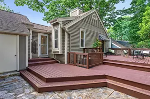 5953 Sentinel Dr, Raleigh, NC 27609 - Photo 23