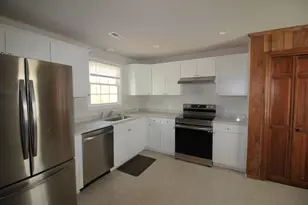 212 N Main St, Holly Springs, NC 27540 - Photo 9