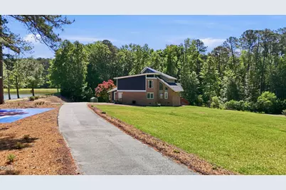 8308 Belgium Drive, Raleigh, NC 27606 - Photo 11