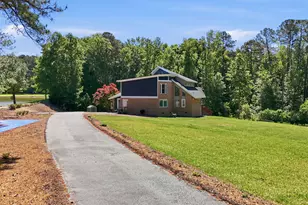 8308 Belgium Dr, Raleigh, NC 27606 - Photo 11