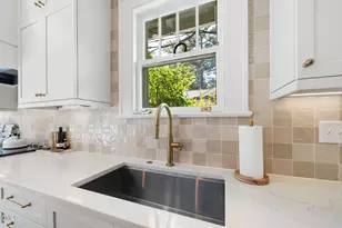 2235 The Cir, Raleigh, NC 27608 - Photo 15