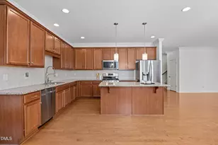 729 Lake Artesia Ln, Fuquay Varina, NC 27526 - Photo 17
