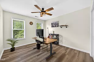 105 Oakbeech Ct, Holly Springs, NC 27540 - Photo 25