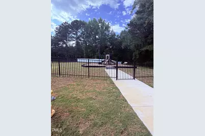 601 Crescent Wood Trail, Zebulon, NC 27597 - Photo 23