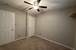 306 Black Bird Ct, Cary, NC 27511 - Photo 15
