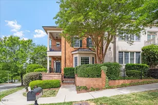 308 W Barbee Chapel Rd, Chapel Hill, NC 27517 - Photo 3