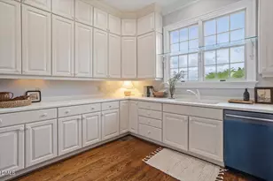 308 W Barbee Chapel Rd, Chapel Hill, NC 27517 - Photo 19