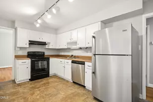 3408 Cherry Ln, Raleigh, NC 27607 - Photo 7