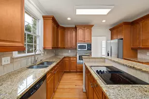 7219 Newport Ave, Raleigh, NC 27613 - Photo 21