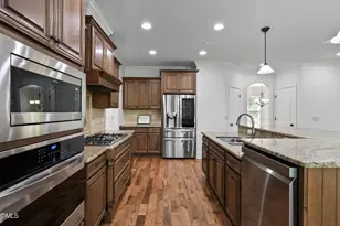 8601 Mangum Hollow Dr, Wake Forest, NC 27587 - Photo 13