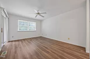 8321 Hempshire Pl, Raleigh, NC 27613 - Photo 23