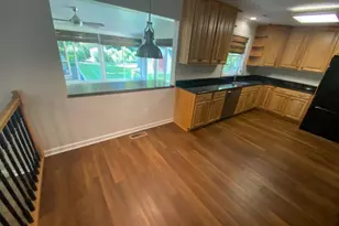 404 S Montreal Ct, Cary, NC 27511 - Photo 17