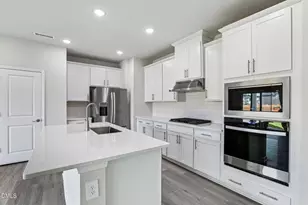 1012 St Lawrence Dr, Garner, NC 27529 - Photo 9