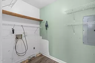 346 Brookfield Cir, Sanford, NC 27330 - Photo 15