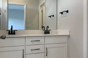 835 Oak Center Dr, Raleigh, NC 27610 - Photo 13