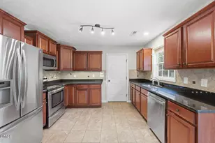 42 Wynnborne Cir, Cameron, NC 28326 - Photo 17