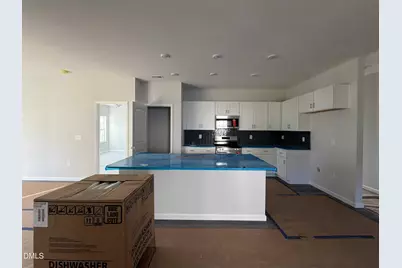 127 Crossvine Street #(12), Selma, NC 27576 - Photo 7