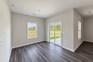 37 Fiddleneck Ct, Selma, NC 27576 - Photo 7