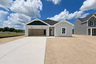 37 Fiddleneck Ct, Selma, NC 27576 - Photo 1