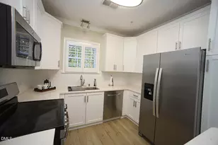 100 Northbrook Dr, Raleigh, NC 27609 - Photo 15