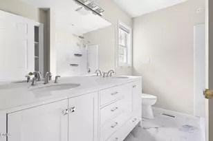 111 N 6th St, Mebane, NC 27302 - Photo 25