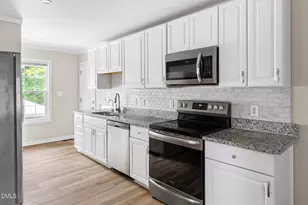 111 N 6th St, Mebane, NC 27302 - Photo 5