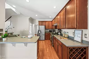 207 Governors House Dr, Morrisville, NC 27560 - Photo 3