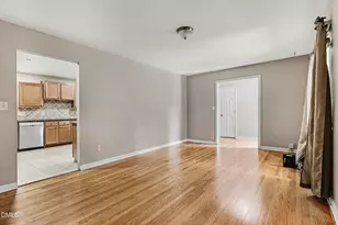 207 Oakland Dr, Apex, NC 27539 - Photo 5