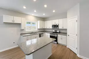 119 Crossvine St, Selma, NC 27576 - Photo 9