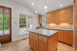 5809 Stone Spring Rd, Raleigh, NC 27613 - Photo 17