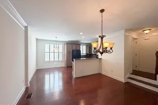 10321 Sablewood Dr, Raleigh, NC 27617 - Photo 7