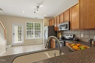 7817 Silverthread Ln, Raleigh, NC 27617 - Photo 7