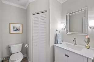 2308 Oxford Hills Dr, Raleigh, NC 27608 - Photo 23