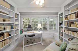 2308 Oxford Hills Dr, Raleigh, NC 27608 - Photo 21