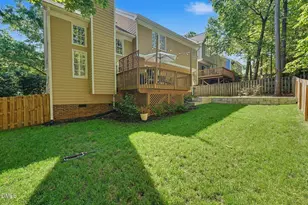 105 New Holland Pl, Cary, NC 27519 - Photo 25