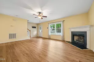 412 Teal Lake Dr, Holly Springs, NC 27540 - Photo 7