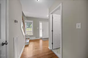 213 Santa Gertrudis Dr, Clayton, NC 27520 - Photo 5