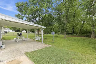 4904 Fox Hunt Dr, Durham, NC 27712 - Photo 9